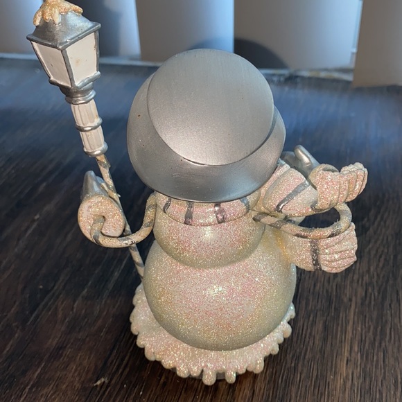 Frosty the Snowman 5” tall * - Picture 2 of 4